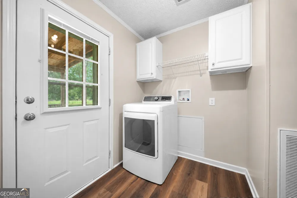 703 Dave Callaway RD Collins, GA 30421