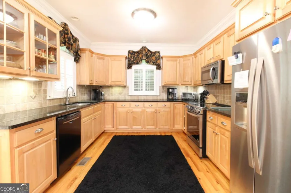 1051 Spring Creek DR Bishop, GA 30621