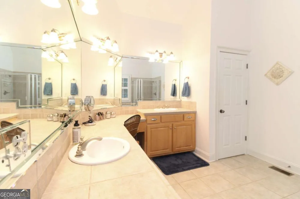 1051 Spring Creek DR Bishop, GA 30621