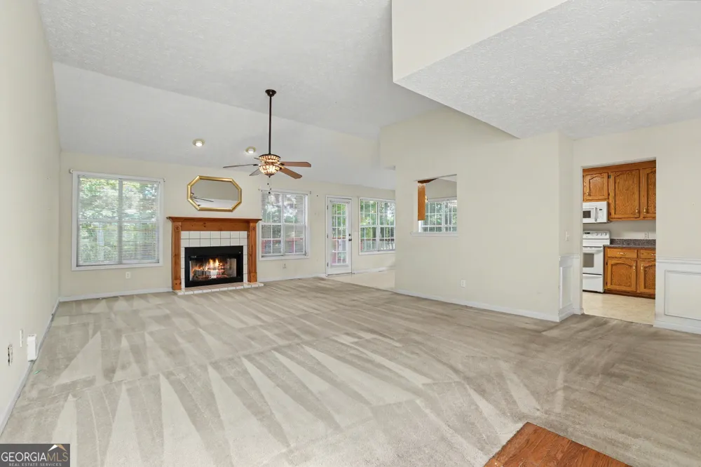 1411 Water Wheel DR Bethlehem, GA 30620