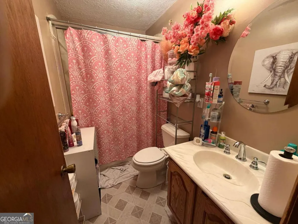 30 Price DR Locust Grove, GA 30248