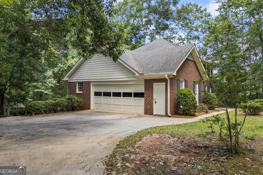201 Chesterfield RD Bogart, GA 30622