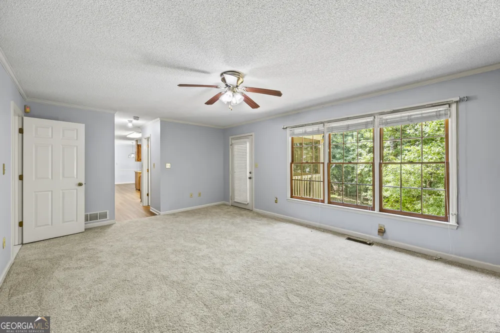 201 Chesterfield RD Bogart, GA 30622