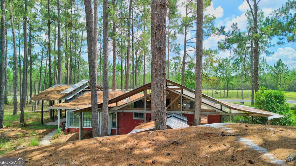 4421 Albert Rahn RD Glennville, GA 30427