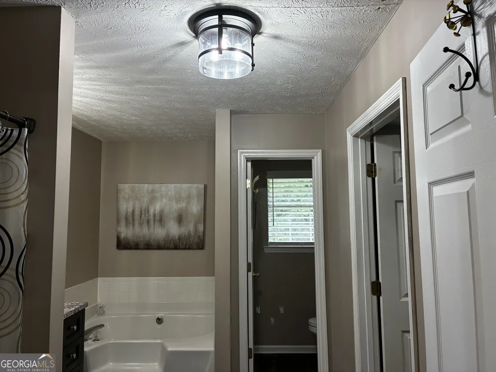 651 Beulah LN Thomson, GA 30824