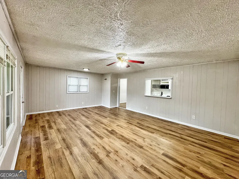 5 Lake DR LaGrange, GA 30241