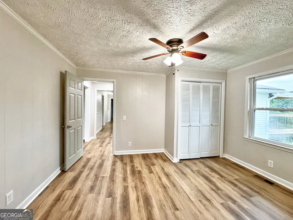 5 Lake DR LaGrange, GA 30241