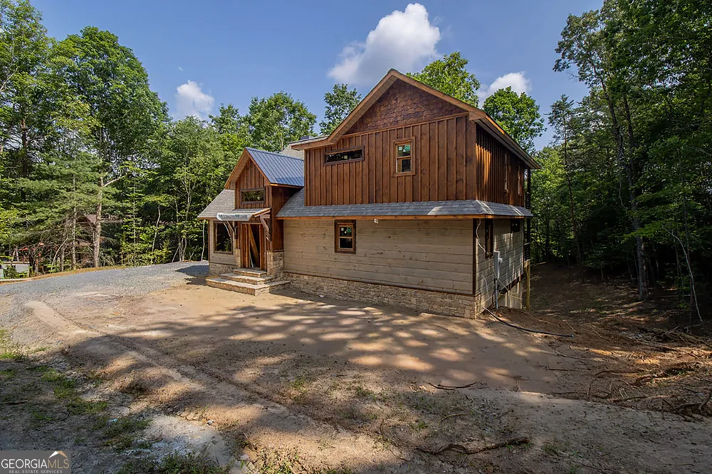 79 Star Creek CT Morganton, GA 30560