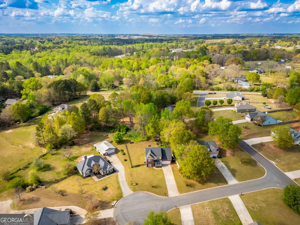 303 McKendree CT Bethlehem, GA 30620