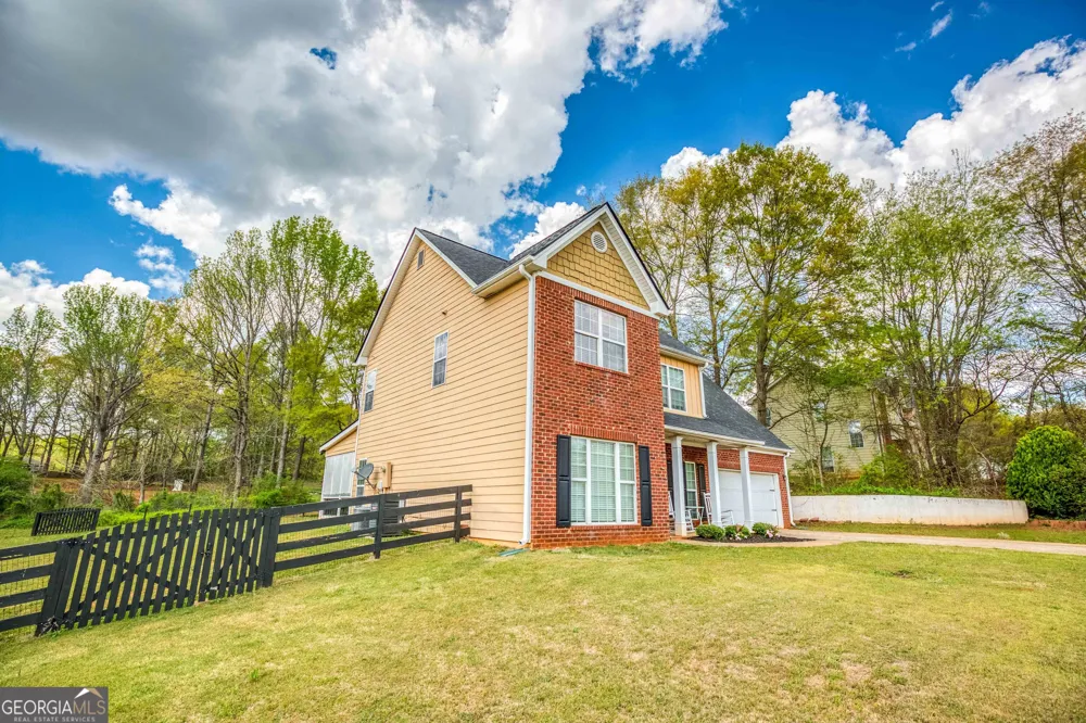 303 McKendree CT Bethlehem, GA 30620