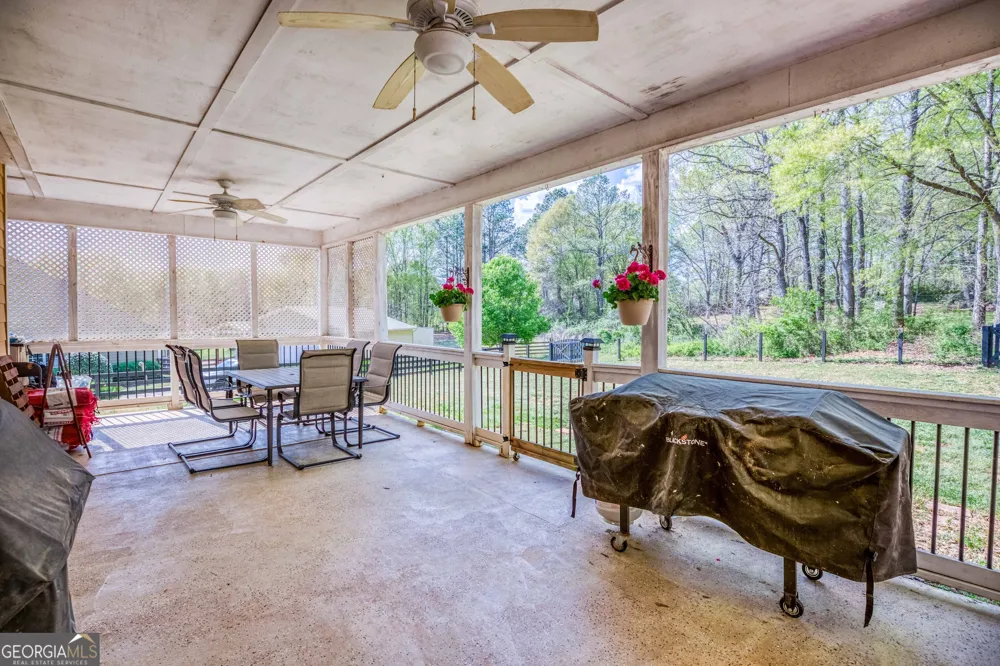 303 McKendree CT Bethlehem, GA 30620