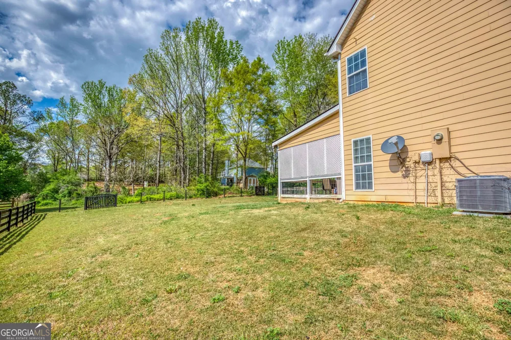 303 McKendree CT Bethlehem, GA 30620