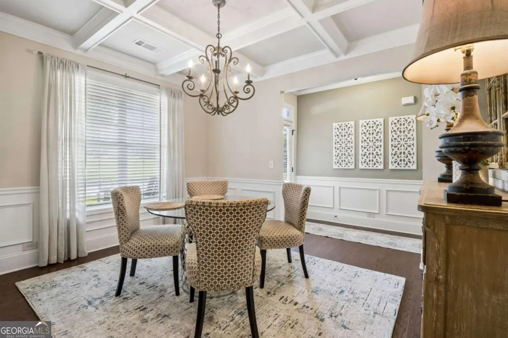 6904 Big Sky DR Flowery Branch, GA 30542