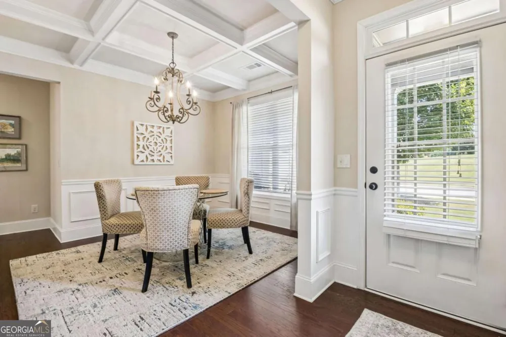 6904 Big Sky DR Flowery Branch, GA 30542