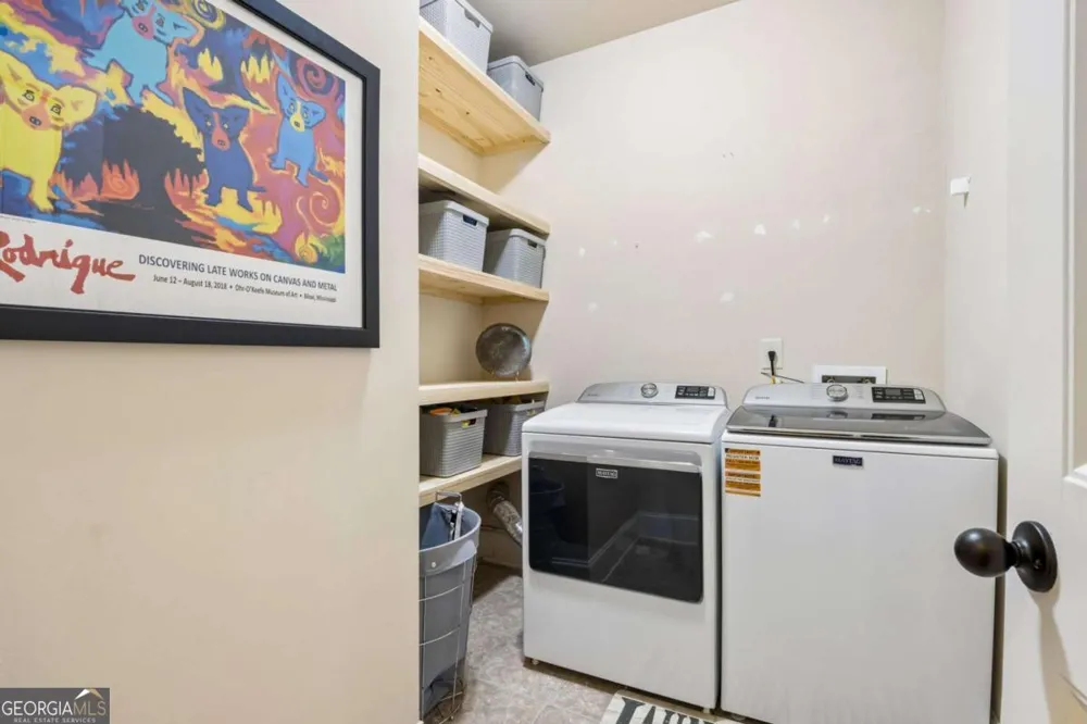 6904 Big Sky DR Flowery Branch, GA 30542