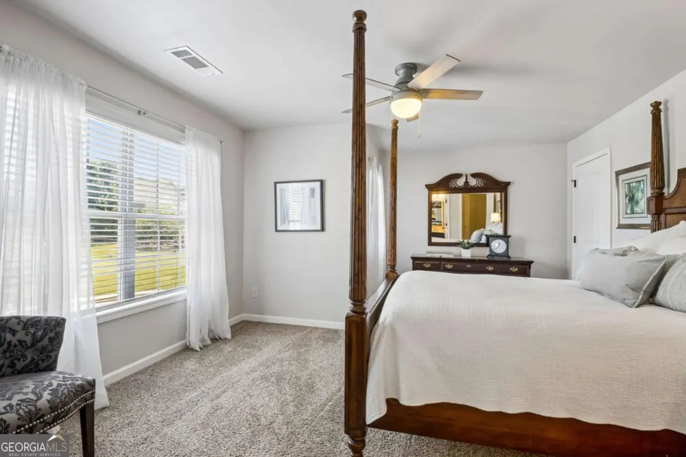 6904 Big Sky DR Flowery Branch, GA 30542