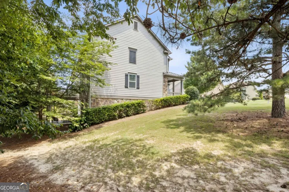 6904 Big Sky DR Flowery Branch, GA 30542