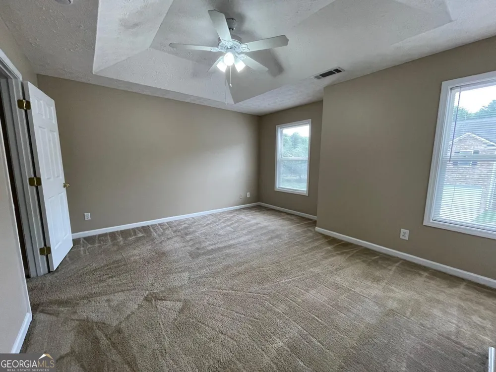 2962 Stonecrest LN Lithonia, GA 30038