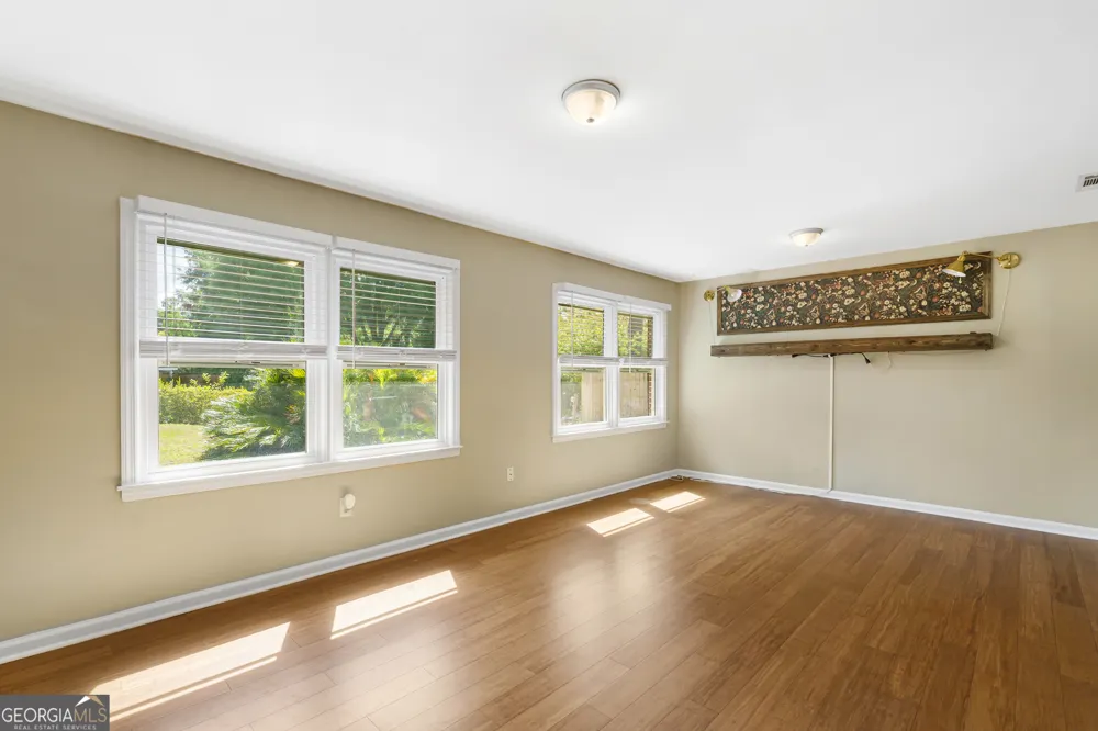 17 Regent DR Savannah, GA 31406