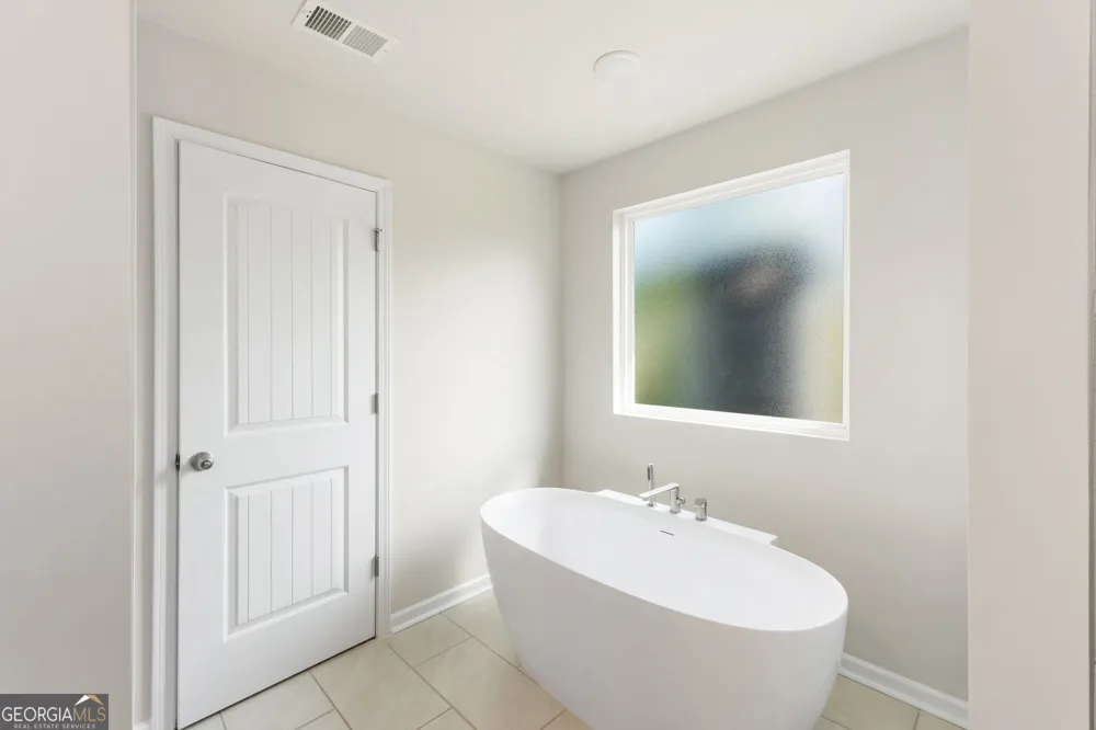 300 Hudson CT Jackson, GA 30233