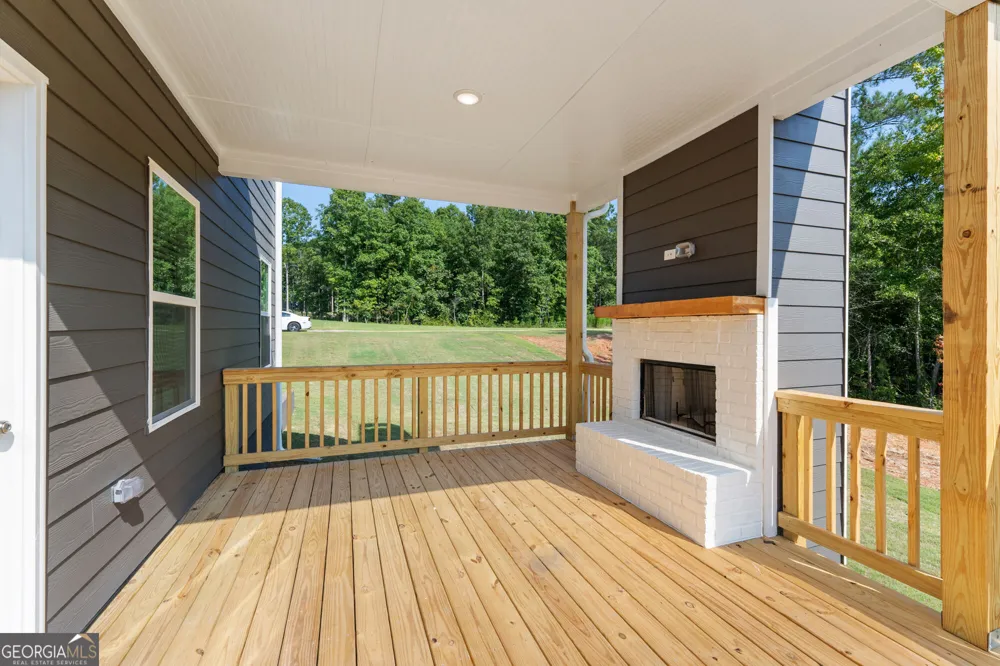 300 Hudson CT Jackson, GA 30233