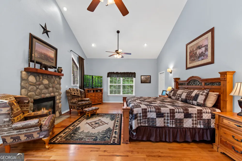 414 Mulkey DR Murphy, NC 28906