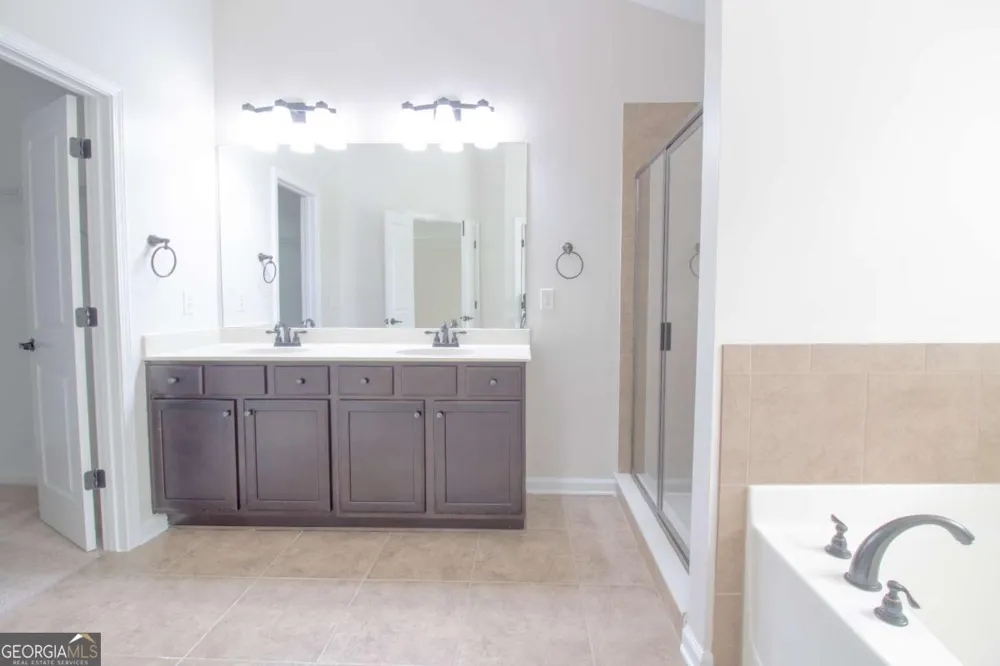 5830 Norfolk Chase RD Peachtree Corners, GA 30092