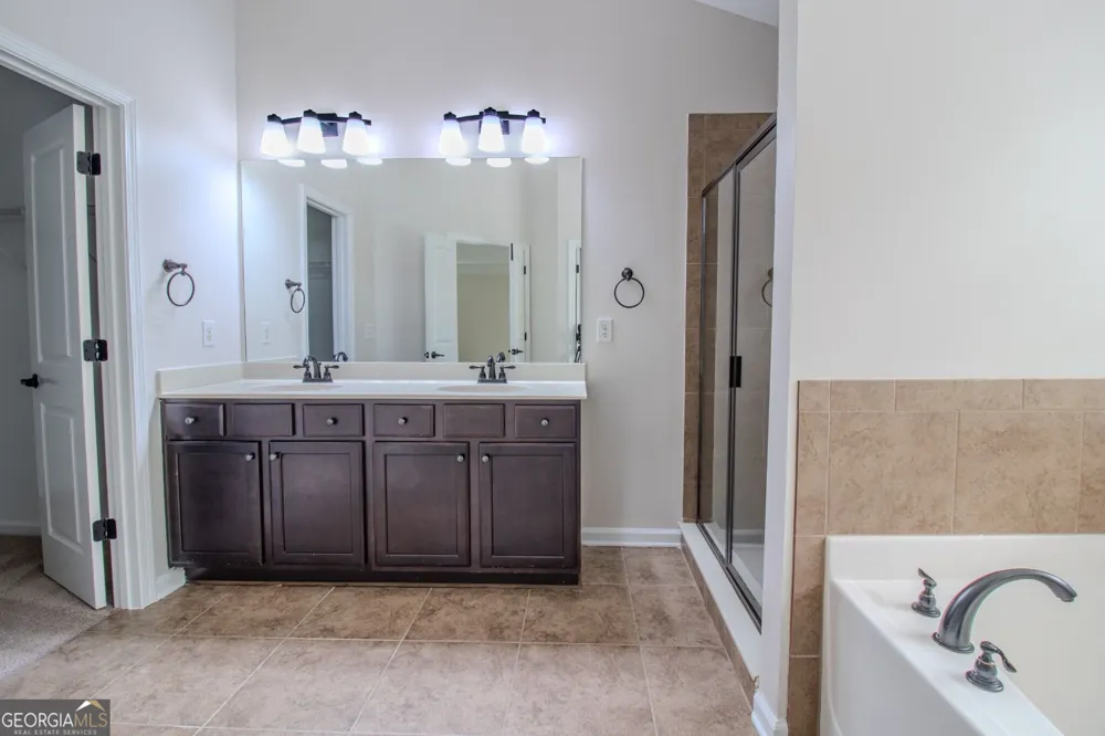 5830 Norfolk Chase RD Peachtree Corners, GA 30092