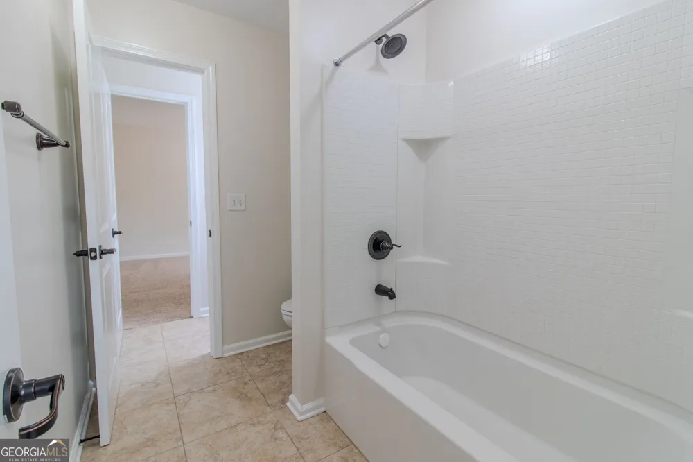 5830 Norfolk Chase RD Peachtree Corners, GA 30092