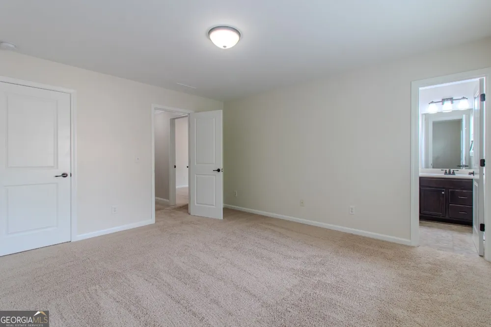 5830 Norfolk Chase RD Peachtree Corners, GA 30092