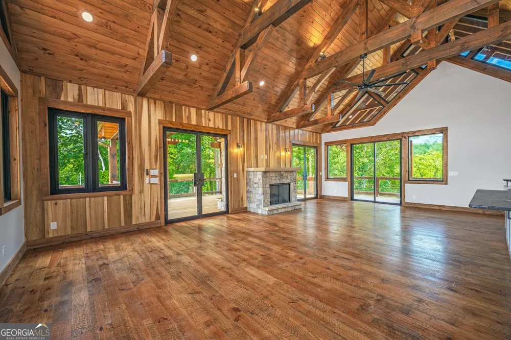 42 Waterstone WAY Mineral Bluff, GA 30559