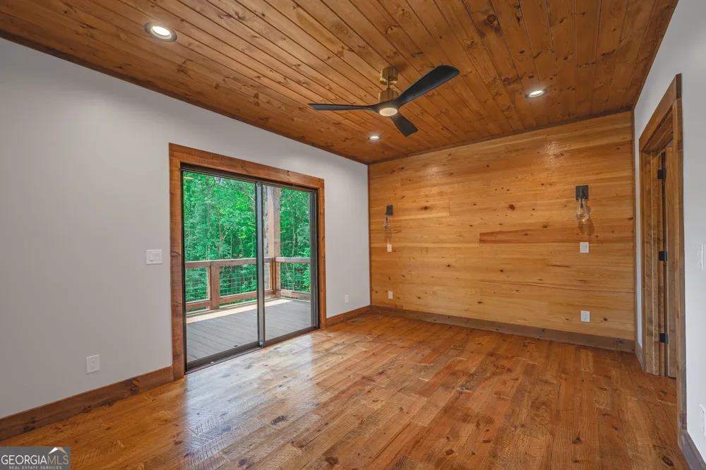42 Waterstone WAY Mineral Bluff, GA 30559