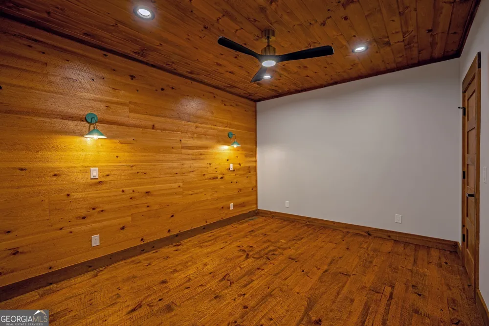 42 Waterstone WAY Mineral Bluff, GA 30559