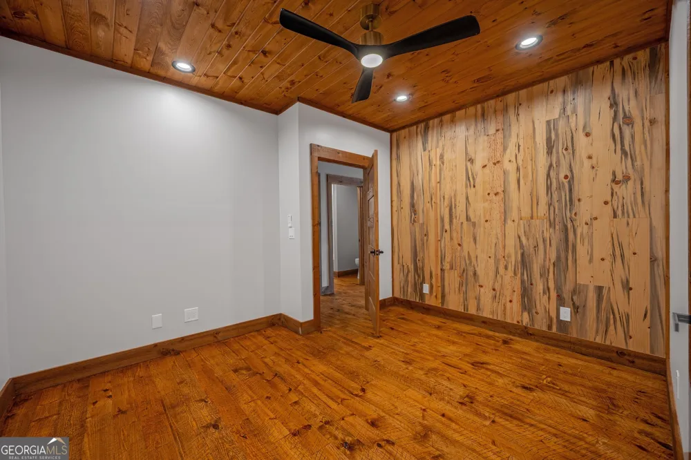 42 Waterstone WAY Mineral Bluff, GA 30559