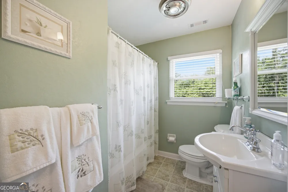 128 Sioux TRL Ringgold, GA 30736