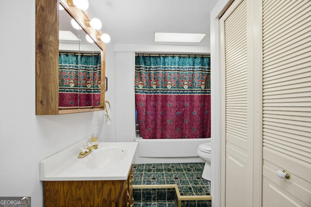128 Sioux TRL Ringgold, GA 30736