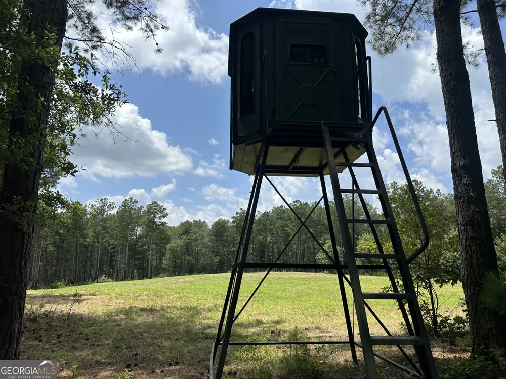 360 Happy Hollow RD Comer, GA 30629