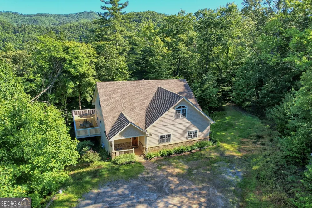 1068 Coleman River RD Clayton, GA 30525