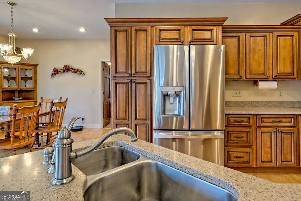1068 Coleman River RD Clayton, GA 30525