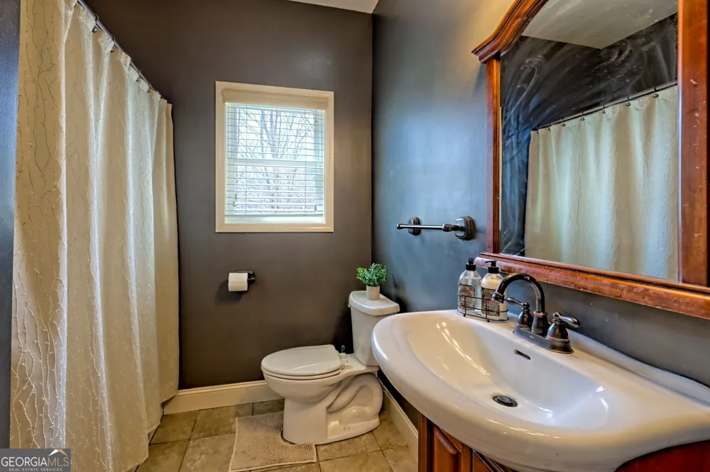 1068 Coleman River RD Clayton, GA 30525