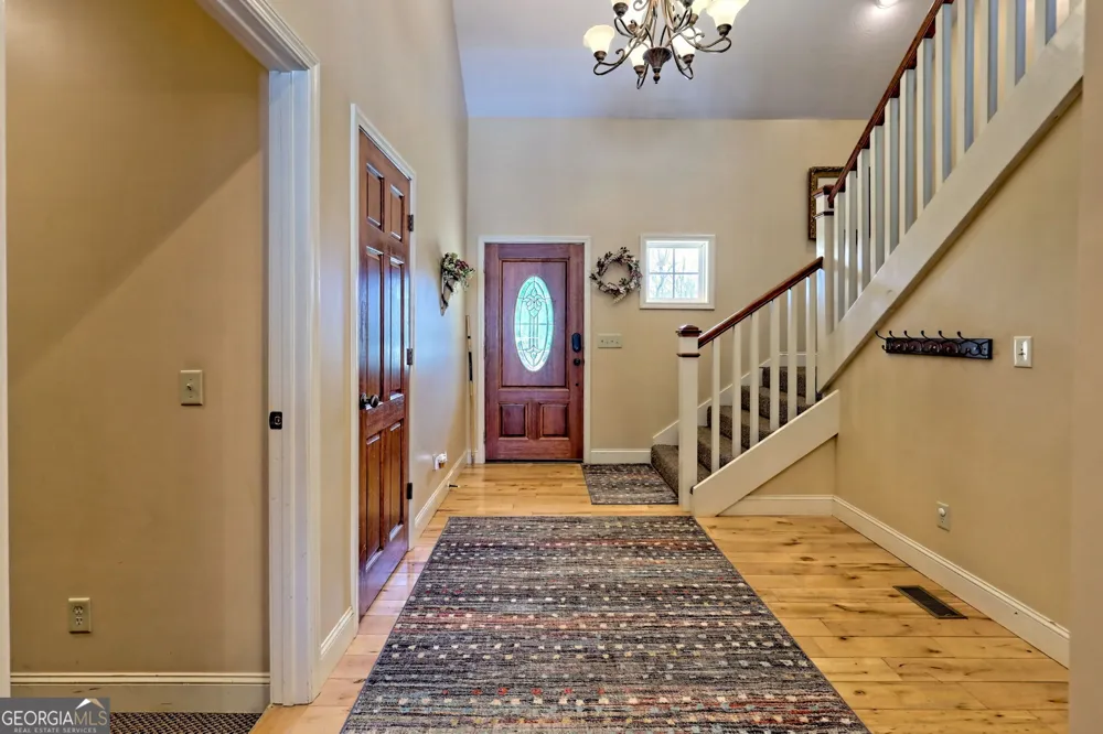 1068 Coleman River RD Clayton, GA 30525