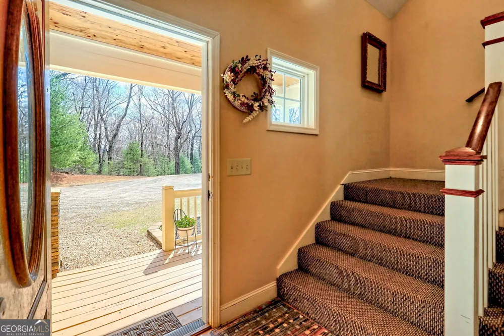 1068 Coleman River RD Clayton, GA 30525