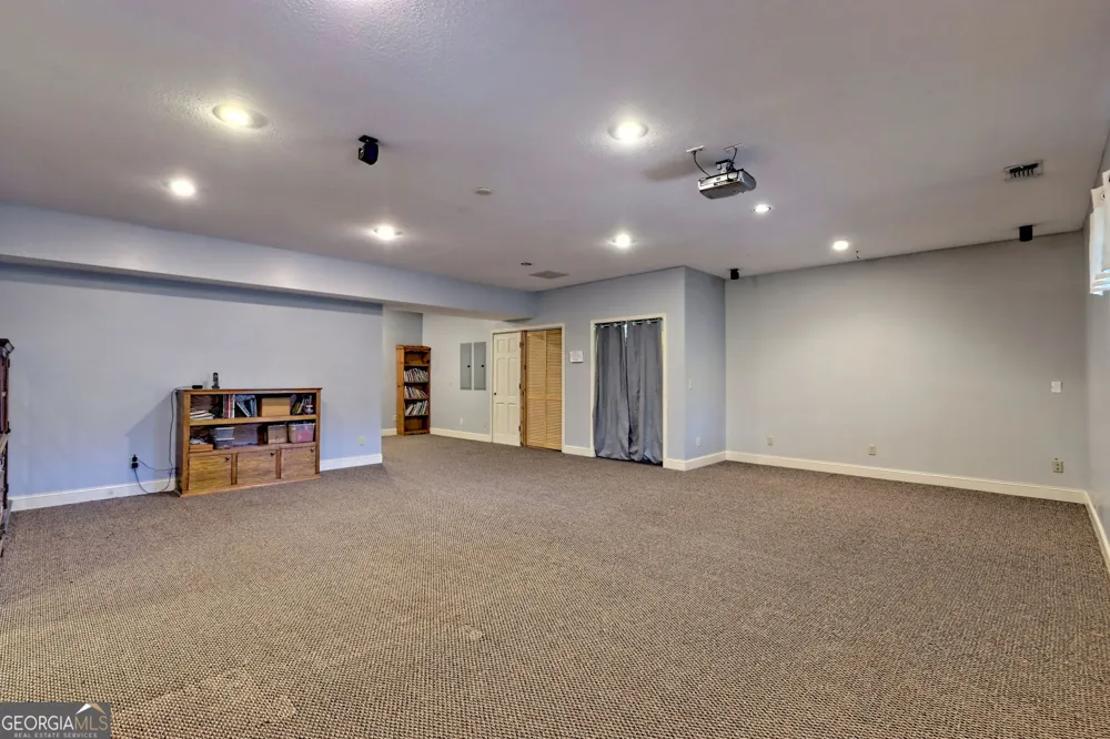 1068 Coleman River RD Clayton, GA 30525