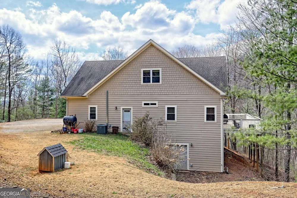 1068 Coleman River RD Clayton, GA 30525