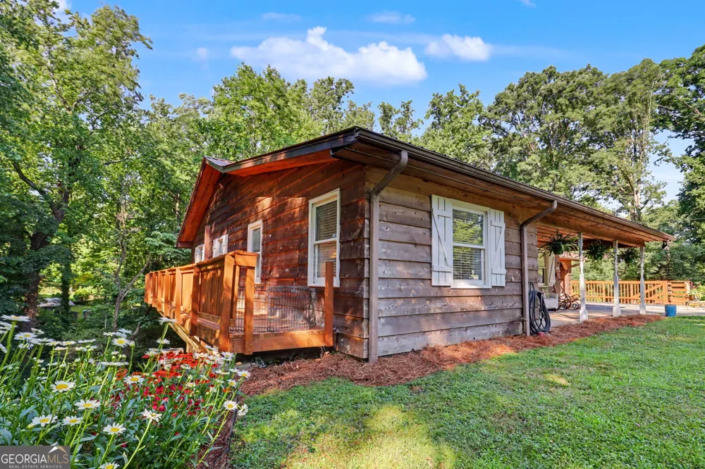 106 Post Oak ST Clayton, GA 30525
