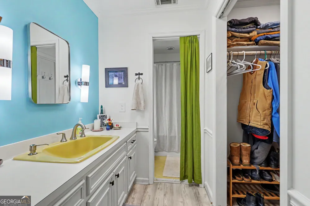 106 Post Oak ST Clayton, GA 30525