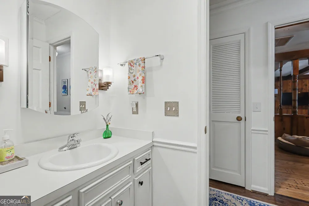 106 Post Oak ST Clayton, GA 30525