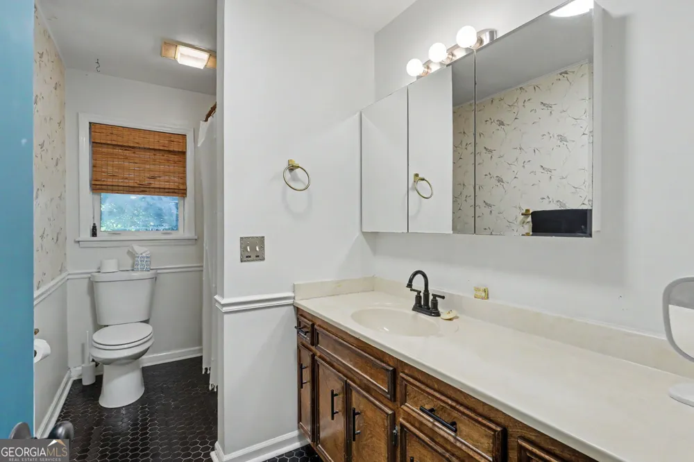 106 Post Oak ST Clayton, GA 30525