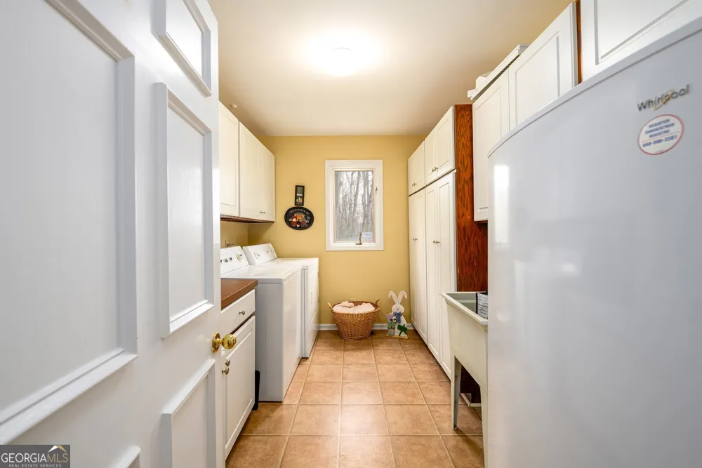 3421 Chestatee RD Gainesville, GA 30506