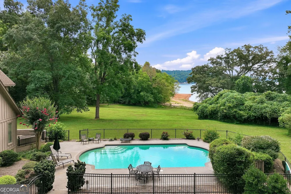 3421 Chestatee RD Gainesville, GA 30506